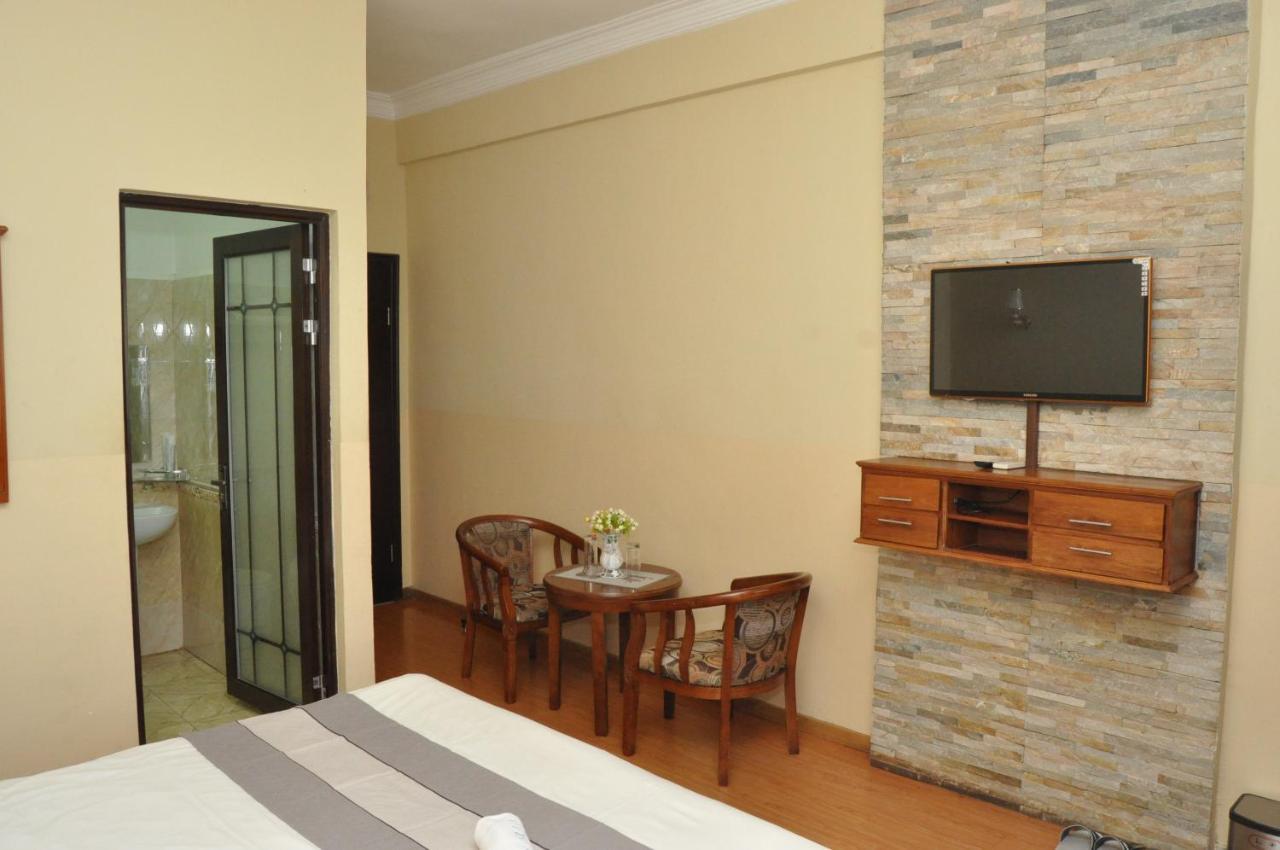 Hotel Sky Blue Mada Alasora Kültér fotó