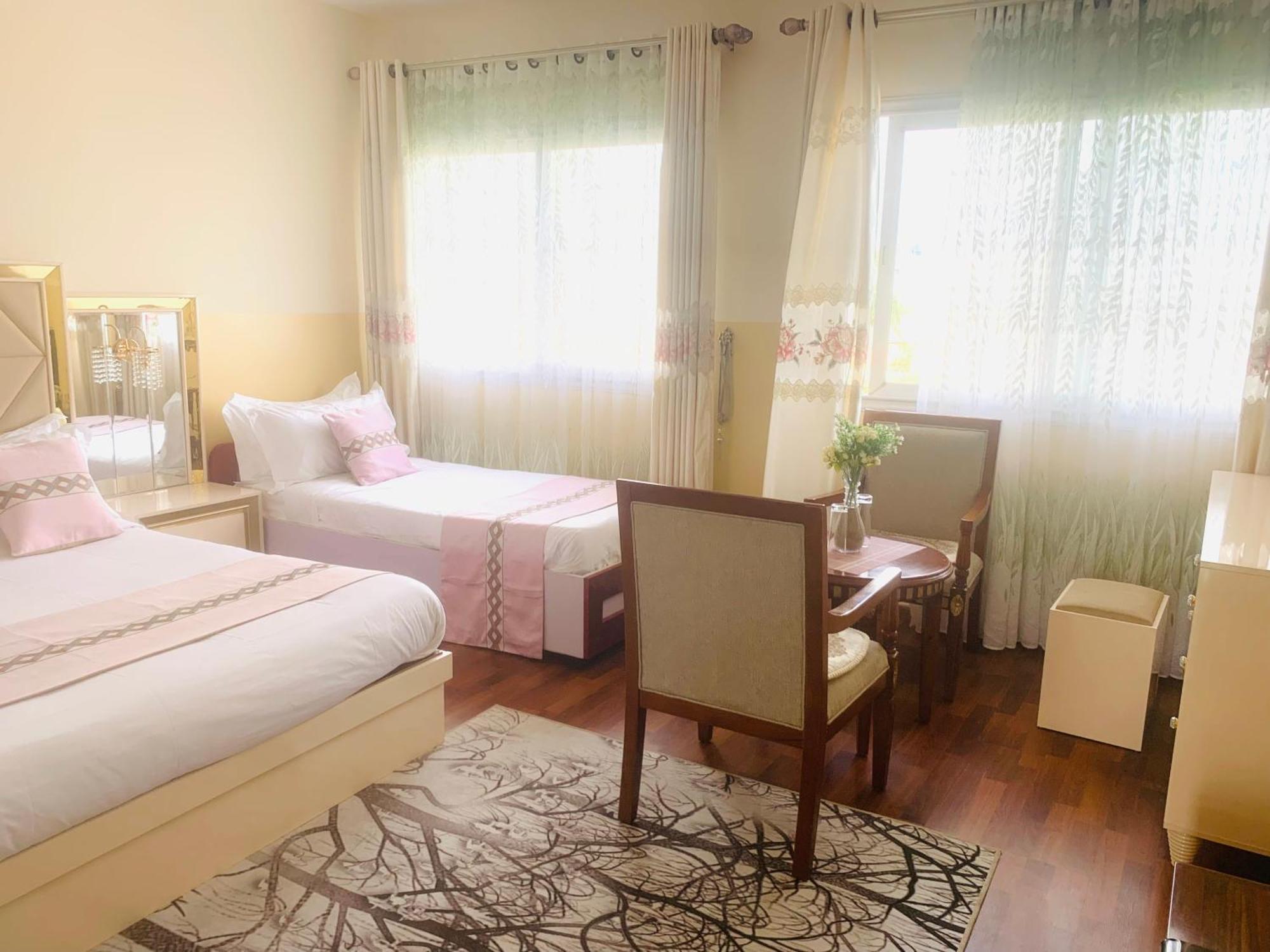 Hotel Sky Blue Mada Alasora Kültér fotó
