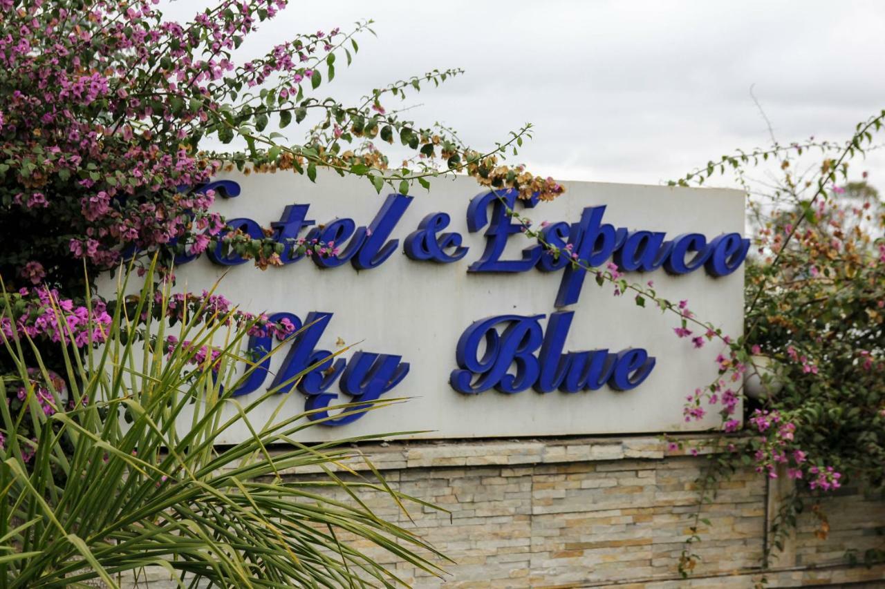 Hotel Sky Blue Mada Alasora Kültér fotó